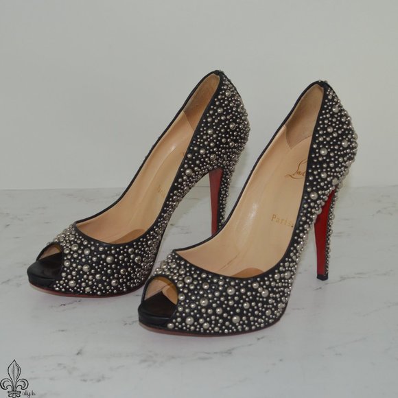❤Christian Louboutin Metal Studded Heels❤ - Picture 2 of 16